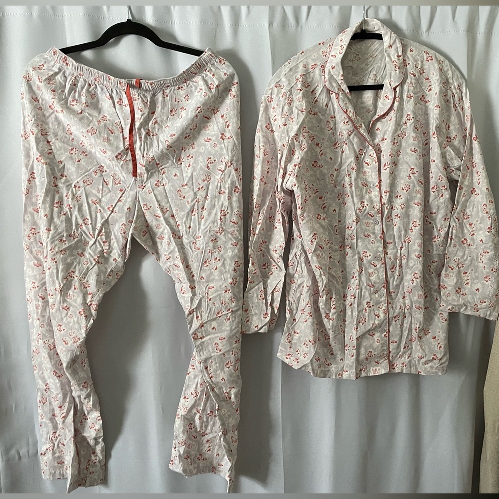 Uniqlo Floral Pajama Set